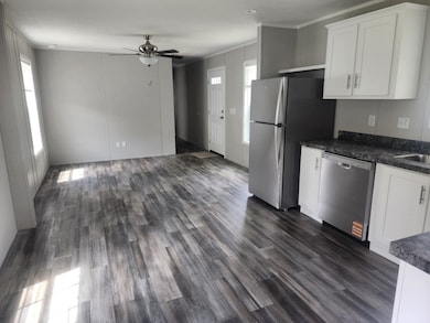 108 Cubb Ct, Windsor, VT 05089 - photo 7