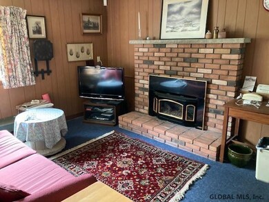 3089 E Old State Rd, Schenectady, NY 12303 - photo 4