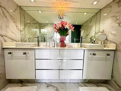 Aquasol unit 14M, Miami Beach, FL 33141 - photo 6