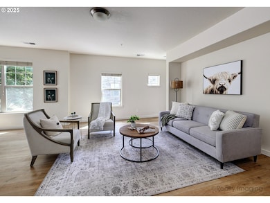 734 NE Adwick Dr, Beaverton, OR 97006 - photo 3