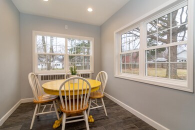 1347 Oak St-10