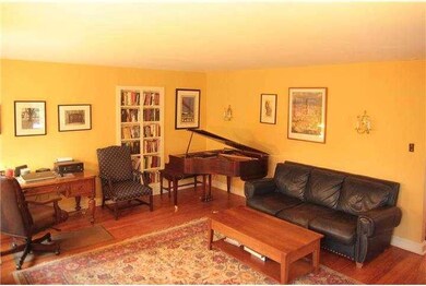 1326 Hillside Rd, Wynnewood, PA 19096 - photo 4