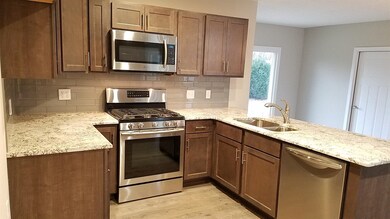 320 Bordeaux Dr, La Porte, IN 46350 - photo 4