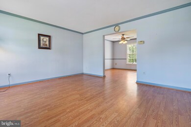 9533 Hallhurst Rd, Nottingham, MD 21236 - photo 7