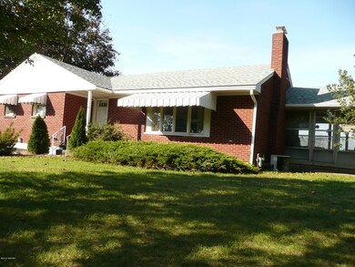 19 Vertie Ln, Milton, PA 17847 - photo 2