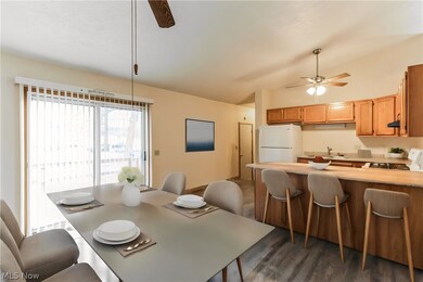 4248 Laurel Rd, Lorain, OH 44055 - photo 6