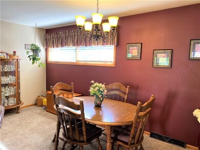 2807 17th St, Columbus, IN 47201 - photo 6