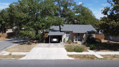 952 E Cedar St, Seguin, TX 78155 - photo 2