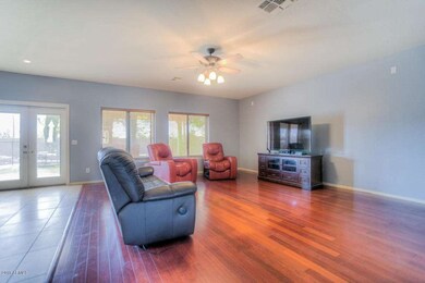 006 Family Room
