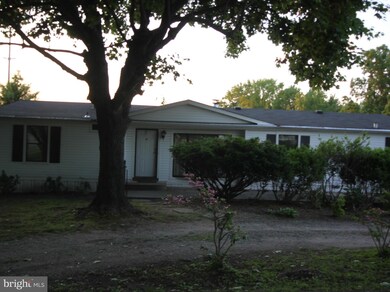 7761 Southern Maryland Blvd, Owings, MD 20736 - photo 2