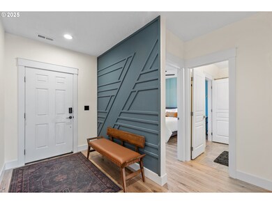 2558 NW White Oak Ave, Albany, OR 97321 - photo 5