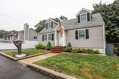 8 Westford St, Saugus, MA 01906 - photo 2