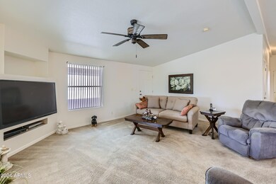 06 Living Room - Copy