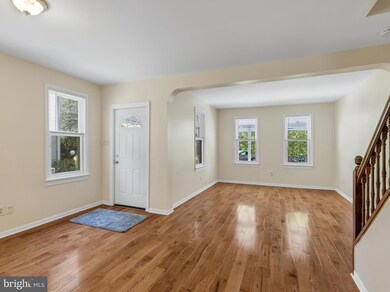 323 Linden St, Moorestown, NJ 08057 - photo 6