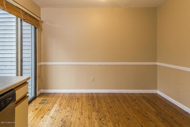 10 Hollow Wood Ln unit A, Greenwich, CT 06831 - photo 6