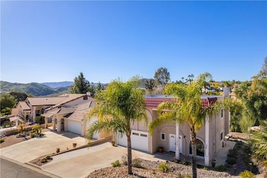 30301 Early Round Dr, Canyon Lake, CA 92587 - photo 4