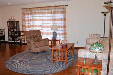 547 Fairwood Dr, Marysville, OH 43040 - photo 7