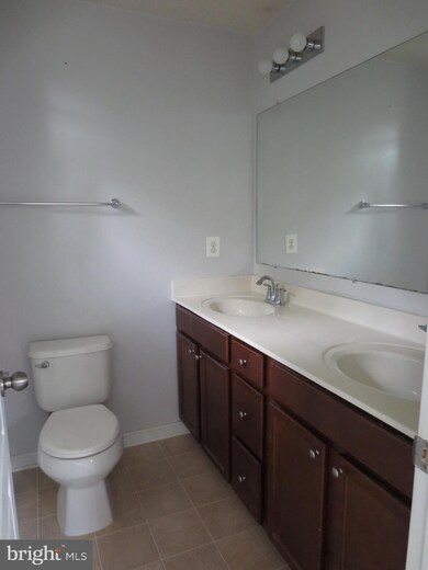 11727 Sunningdale Place, Waldorf, MD 20602 - photo 7