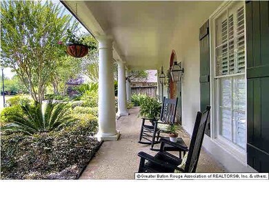 Inviting Porch For Those Lazy Days