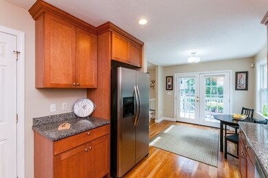 62 Woodlawn St, Jamaica Plain, MA 02130 - photo 3