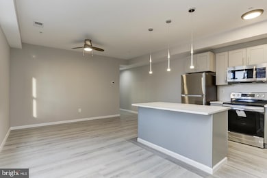 400 S Highland Ave unit 301, Baltimore, MD 21224 - photo 2