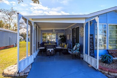 Can be used as a carport or additional outside sea