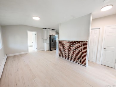 29 Boulevard Ave, Central Islip, NY 11722 - photo 3