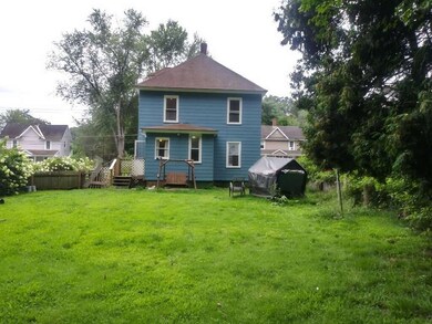 23 Laurel St, Greenfield, MA 01301 - photo 4