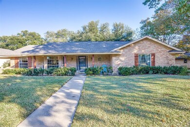 4262 Balboa Dr, Fort Worth, TX 76133 - photo 2