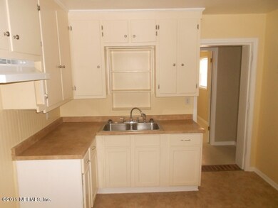 6214 Randia Dr, Jacksonville, FL 32210 - photo 3