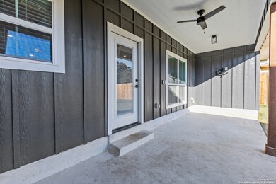 1015 Timbercrest Dr, Pleasanton, TX 78064 - photo 4