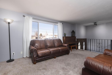 170 E 400 N_CJohnston_09_MLS
