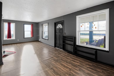 340 N Main St, Burkesville, KY 42717 - photo 4