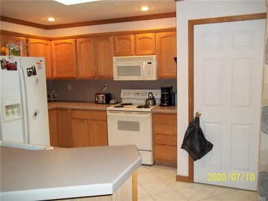 332 Brier Crest Rd, Blakeslee, PA 18610 - photo 4