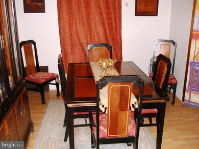 158 W Butler Ave unit THIRD FLOOR BEDROOM, Doylestown, PA 18901 - photo 6