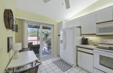 2305 Hidden Lake Dr unit 3704, Naples, FL 34112 - photo 5