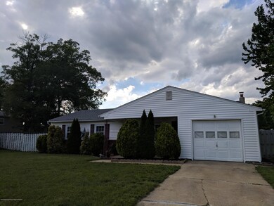 5 Lloyd Terrace