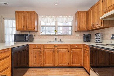 1525 Washington Ct, Mays Landing, NJ 08330 - photo 7