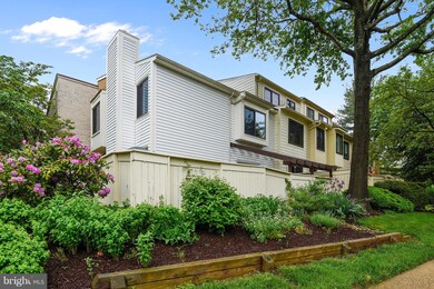 20219 Grazing Way, Montgomery Village, MD 20886 - photo 2