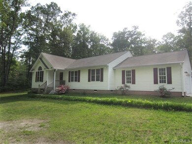 Low maintenance vinyl siding!