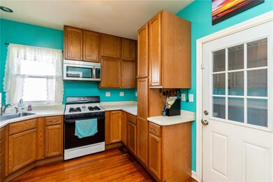 159 14th Ave SW, Cedar Rapids, IA 52404 - photo 7