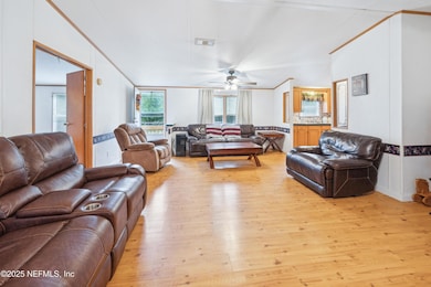 17824 N. E. 143rd Terrace-38