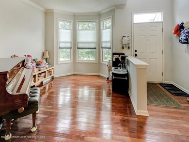 003_Living Room