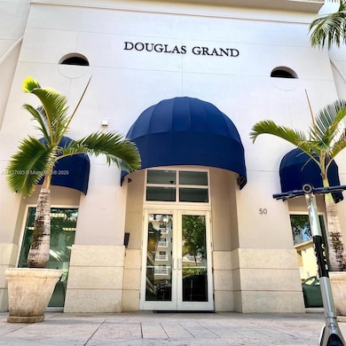 Douglas Grand unit 711, Coral Gables, FL 33134 - photo 2