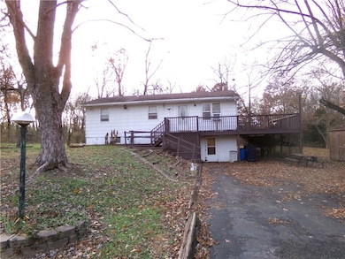 716 Franklin St, Sweet Springs, MO 65351 - photo 2