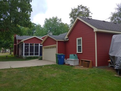 218 W Cherry St, Wayland, MI 49348 - photo 6