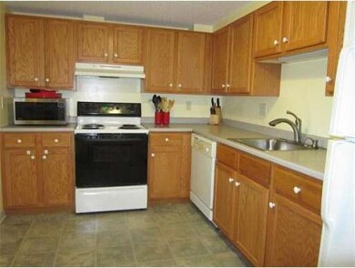 79 Waite St unit EXT, Malden, MA 02148 - photo 3