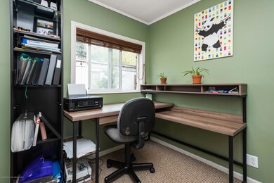 Middle Bedroom