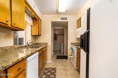 D Kitchen-1