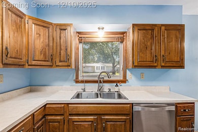 117 Lawton St, Mason, MI 48854 - photo 7